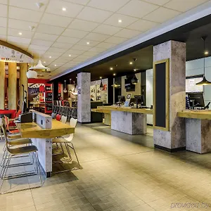 ** Hotel Ibis Frankfurt Airport Alemania